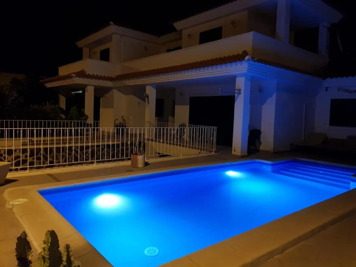 Villa Nina Callao Salvaje 0*,  Spain